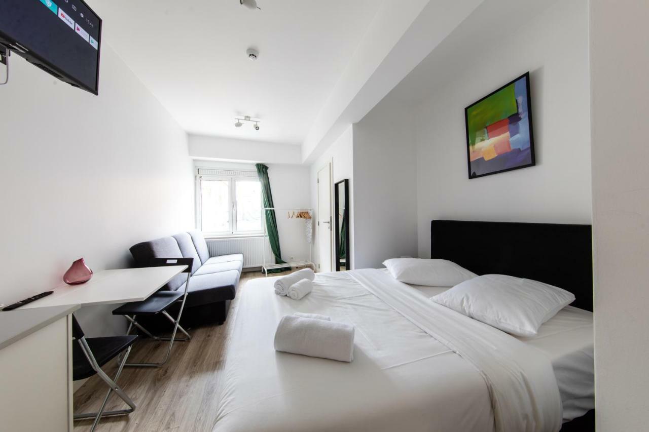 Flat In The Heart Of Antwerp Centrum Номер фото